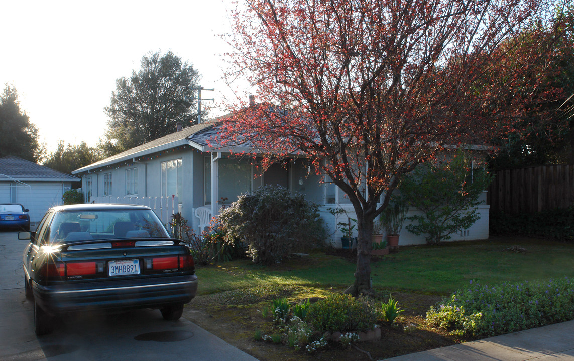 440-444 Waverly St in Sunnyvale, CA - Building Photo