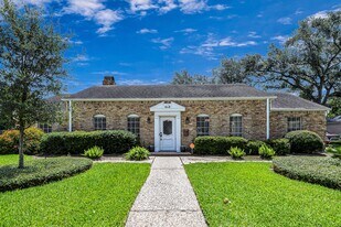 614 Val Lena Dr in Houston, TX - Building Photo