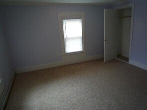 8 Everett St, Unit 2 in Somerville, MA - Building Photo - Building Photo