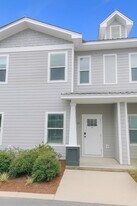 147 N Sand Palm Rd in Freeport, FL - Building Photo