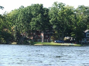 4331 Ormond Dr, Unit 1 in New Franklin, OH - Building Photo - Building Photo