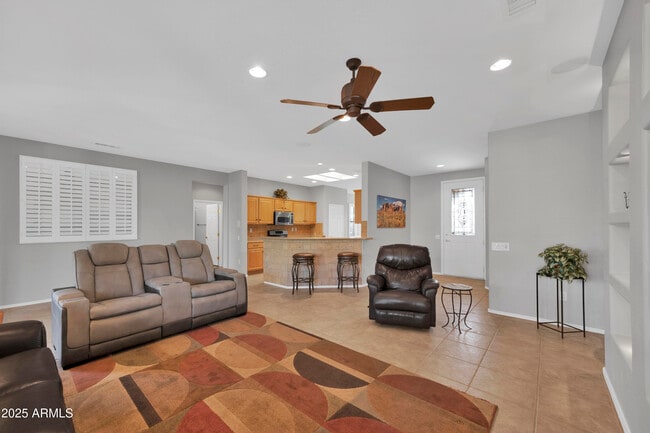 17156 W Lachlan Ct in Surprise, AZ - Building Photo - Building Photo