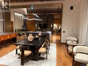 3240 William Coltson Ave in Oakville, ON - Building Photo - Building Photo