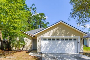 8281 Maple St in Jacksonville, FL - Building Photo