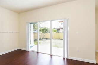 15464 SW 18th Ln in Miami, FL - Building Photo - Building Photo