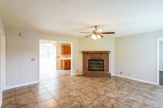 318 Huntington Dr in Gallatin, TN - Building Photo - Building Photo