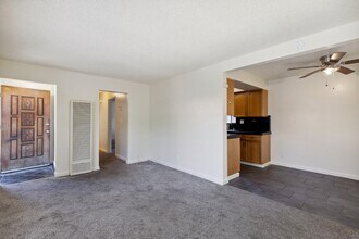 6630 MacArthur Blvd in Oakland, CA - Building Photo - Building Photo