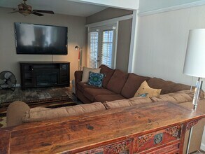 2158 Balboa Ave, Unit 2158a Balboa in San Diego, CA - Foto de edificio - Building Photo