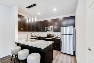 1439 Pk W Ct-Unit -Unit #302 in Imperial, MO - Building Photo - Building Photo