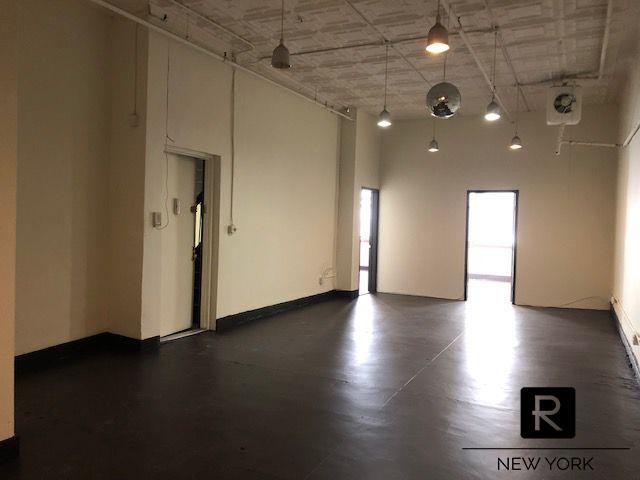 131 W 14th St-Unit -2 in New York, NY - Building Photo