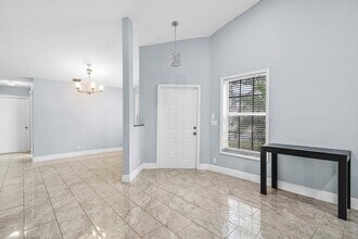 1 Glamis Way in Boynton Beach, FL - Building Photo - Building Photo