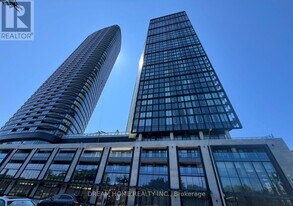 575 Bloor St E in Toronto, ON - Building Photo