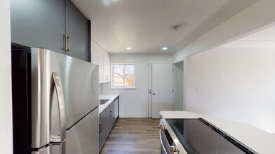 Renovated Park Hill brick home with large in Denver, CO - Building Photo - Building Photo