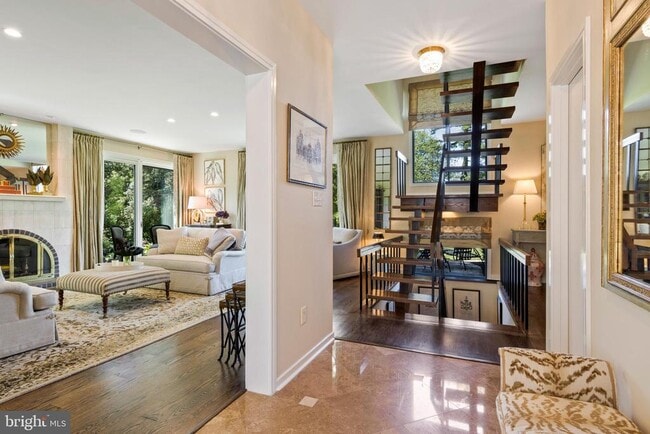 4 Brettagne in Devon, PA - Building Photo - Building Photo