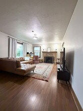 3601 Hoyt Ave in Everett, WA - Building Photo - Building Photo