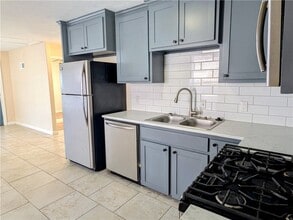 637 Jester St in Corpus Christi, TX - Building Photo - Building Photo