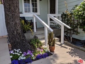 1610 Glendon Ave in Los Angeles, CA - Building Photo - Building Photo