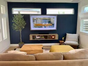 6100 Ponca St in Austin, TX - Building Photo - Building Photo