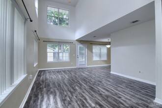 3212 Two Sisters Wy in Pensacola, FL - Building Photo - Building Photo
