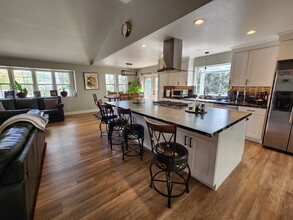 1294 Saddlebronc Ct in Minden, NV - Building Photo - Building Photo