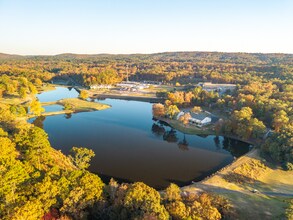 165 Pebble Beach Pl, Unit 1A in Hot Springs National Park, AR - Foto de edificio - Building Photo
