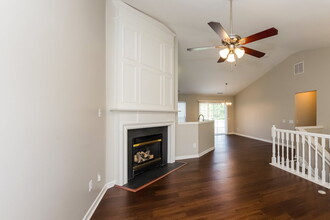 3037 Old Ironside Dr in Charlotte, NC - Building Photo - Building Photo
