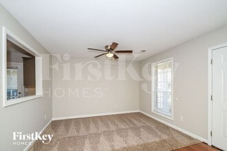1010 Wyndham Ln in Helena, AL - Building Photo - Building Photo