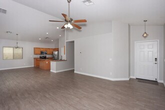 1757 E Chaparral Dr in Casa Grande, AZ - Building Photo - Building Photo