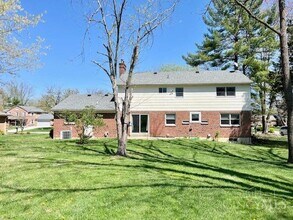 10415 Hopewell Hills Dr in Cincinnati, OH - Building Photo - Building Photo