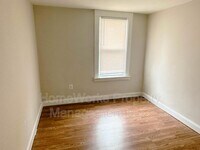 2506 McHenry St photo'