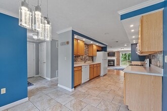 15 Water Wheel Cir in Templeton, MA - Building Photo - Building Photo