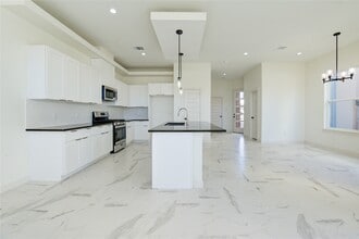 2931 El Fenice Ln in Houston, TX - Building Photo - Building Photo