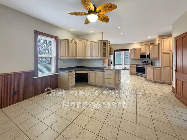 340 Washington St N in Montoursville, PA - Building Photo - Building Photo