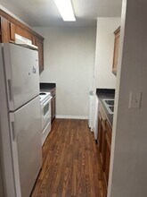 355 W Oak St in Stephenville, TX - Building Photo - Building Photo