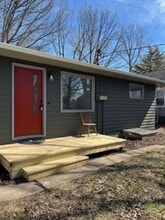 711 S Lynn St in Urbana, IL - Building Photo - Building Photo