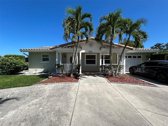 3507 Pinecrest St in Sarasota, FL - Building Photo - Building Photo