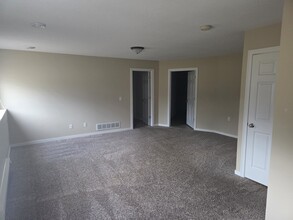 1607 16th St NE in Buffalo, MN - Building Photo - Building Photo