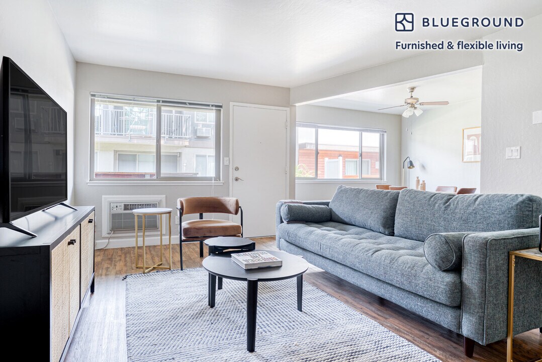 234 Escuela Ave-Unit -FL1-ID623 in Mountain View, CA - Foto de edificio