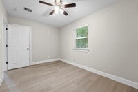 8129 Linda Vista Rd photo'