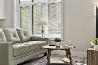 394 McGrath Hwy, Unit ID1364692P in Somerville, MA - Building Photo - Building Photo