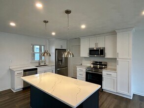 3001 Guenevere Dr in Chesapeake, VA - Building Photo - Building Photo