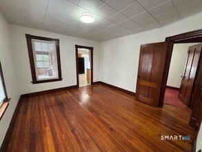 445 Church St in Wallingford, CT - Building Photo - Building Photo