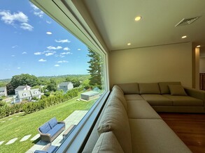 21 Shawmut Rd in Waltham, MA - Building Photo - Building Photo