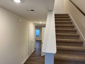 724 Theobald Wy in Kingsport, TN - Building Photo - Building Photo