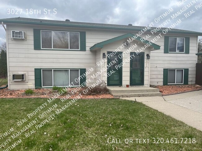 3027 18th St S in Fargo, ND - Building Photo - Building Photo
