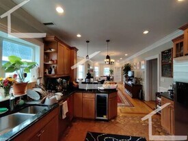 49 Hobart St in Boston, MA - Building Photo