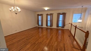 7007 Courtyard Way in Haymarket, VA - Building Photo - Building Photo