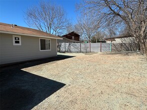 6600 Bluestone St in Austin, TX - Building Photo - Building Photo