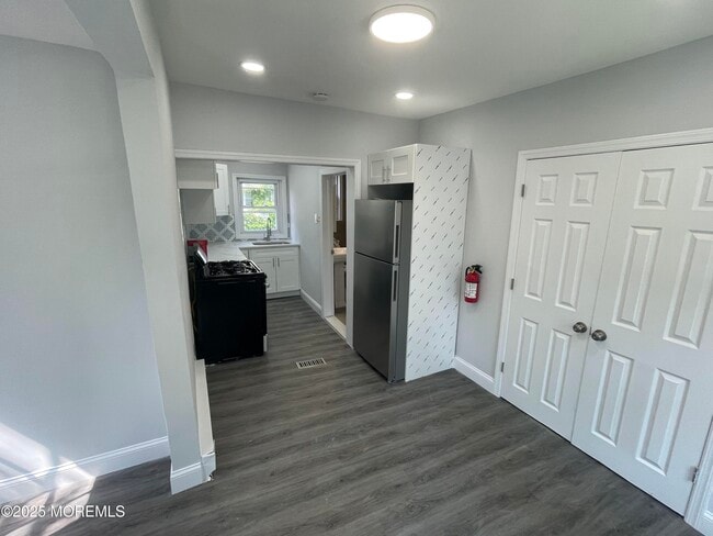 property at 413 Ridge Ave