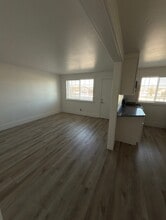 7143 S 2700 W, Unit #13 in West Jordan, UT - Foto de edificio - Building Photo